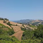 Villa Liliana, Exclusive Monte Rinaldo