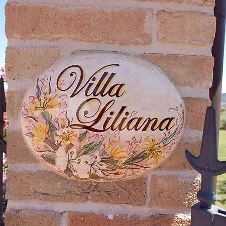 Liliana, Exclusive Monte Rinaldo