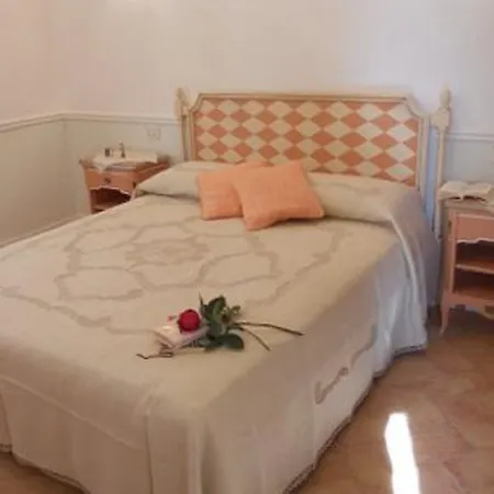 Villa Liliana, Exclusive *