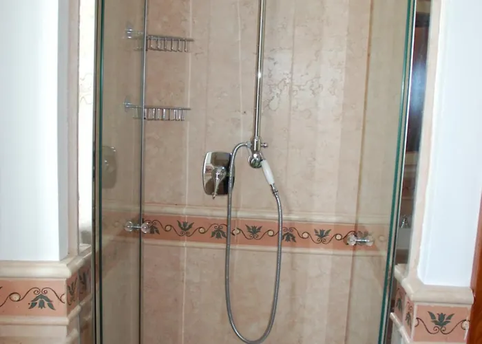 Villa Liliana, Exclusive *