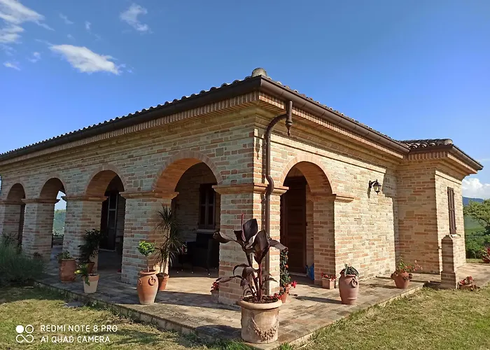 Liliana, Exclusive Monte Rinaldo